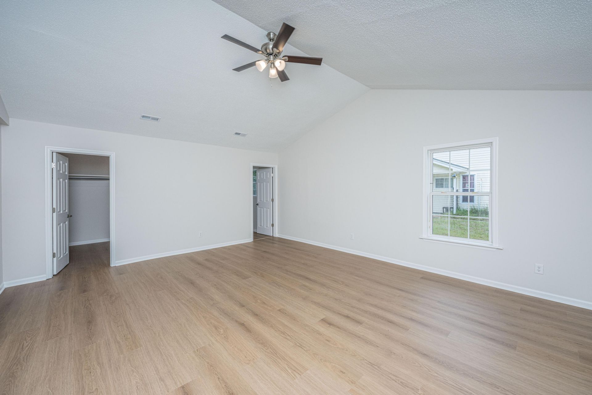 108 Palm Court Photo 26