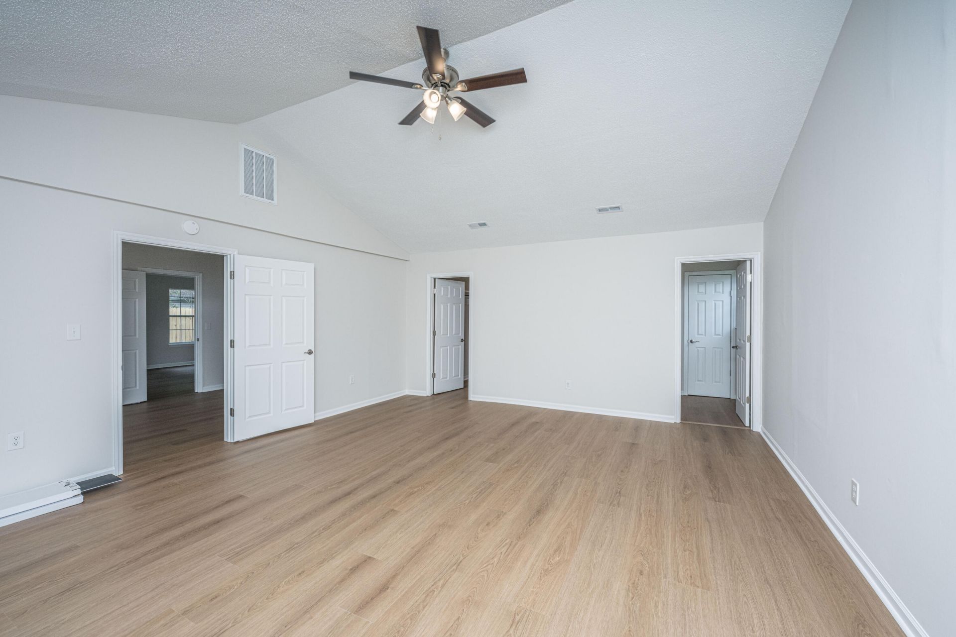 108 Palm Court Photo 27