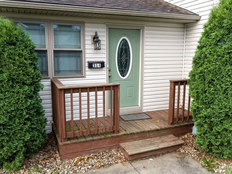 314 - 318 Esther Court NW, New Philadelphia, OH 44663 Photo 10