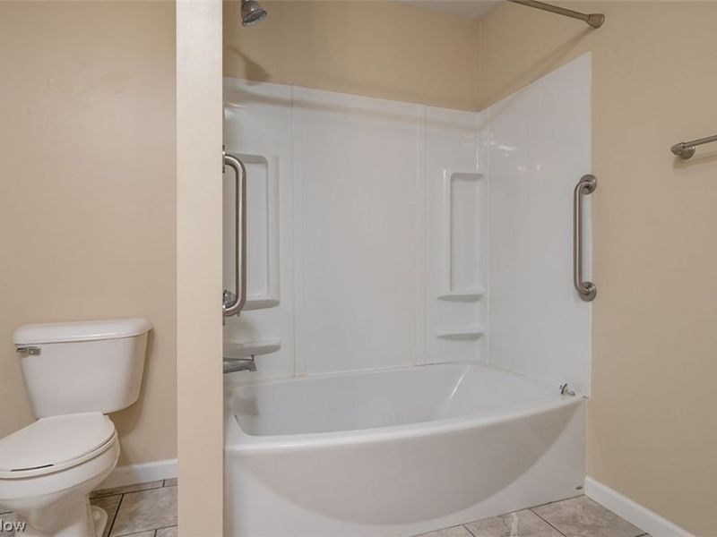 314 - 318 Esther Court NW, New Philadelphia, OH 44663 Photo 14