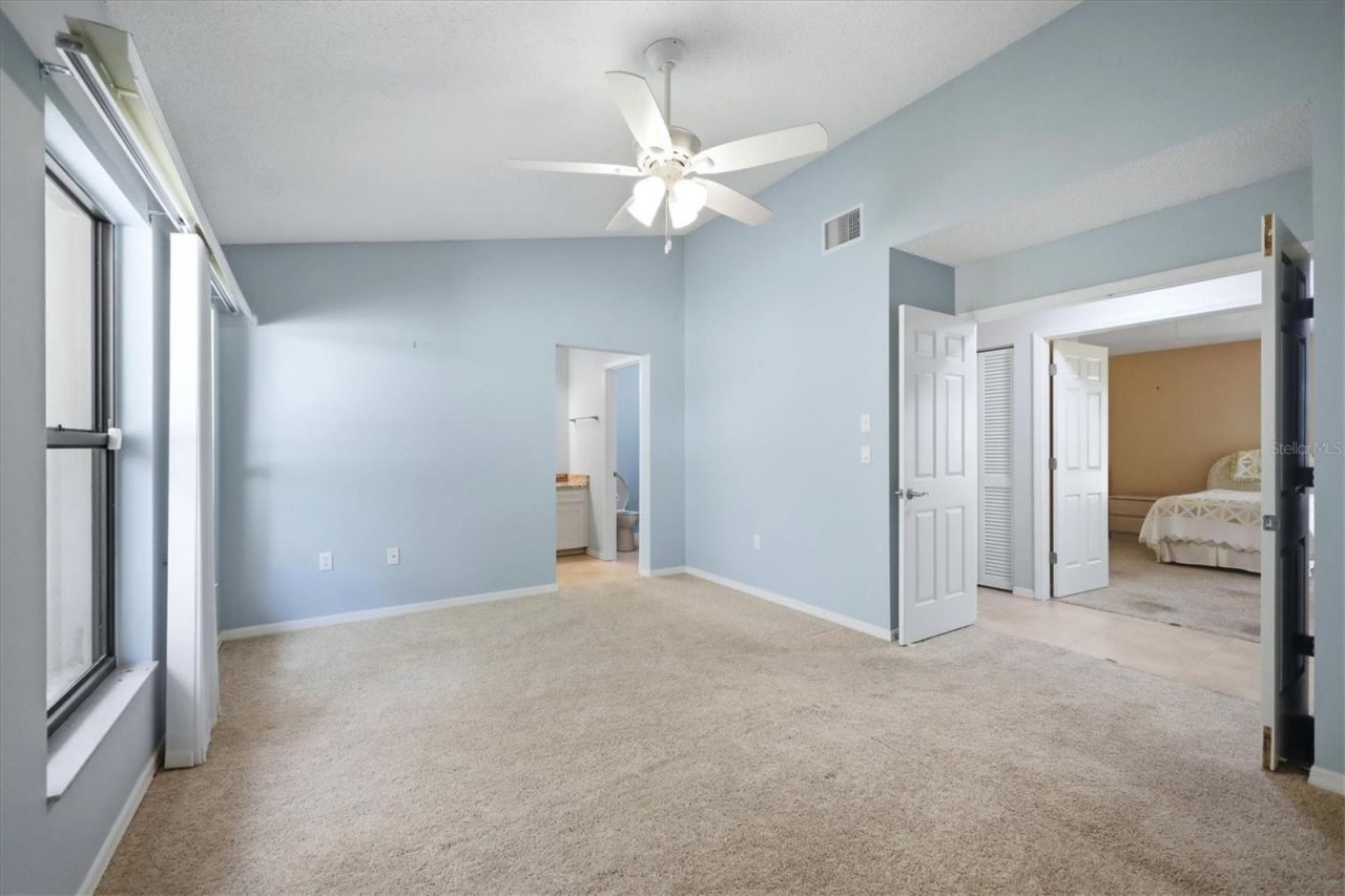 214 Southampton Drive, Unit 327, Venice, FL 34293 Photo