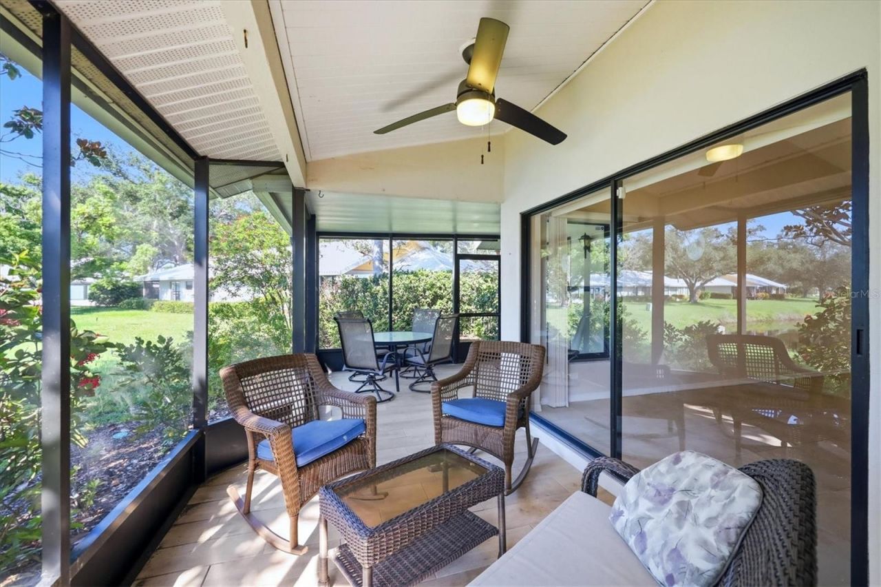 214 Southampton Drive, Unit 327, Venice, FL 34293 Photo