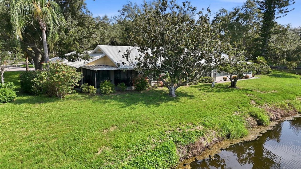 214 Southampton Drive, Unit 327, Venice, FL 34293 Photo