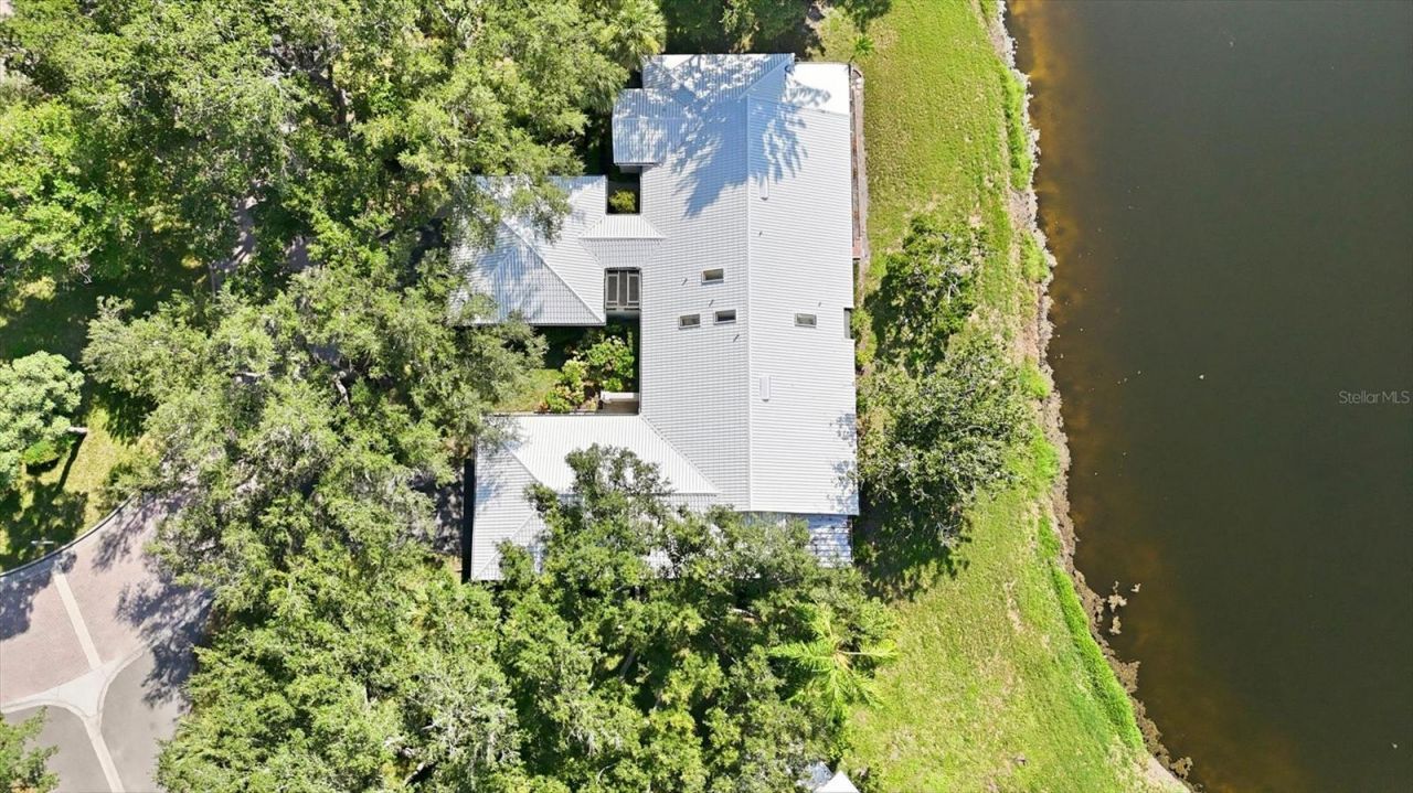 214 Southampton Drive, Unit 327, Venice, FL 34293 Photo