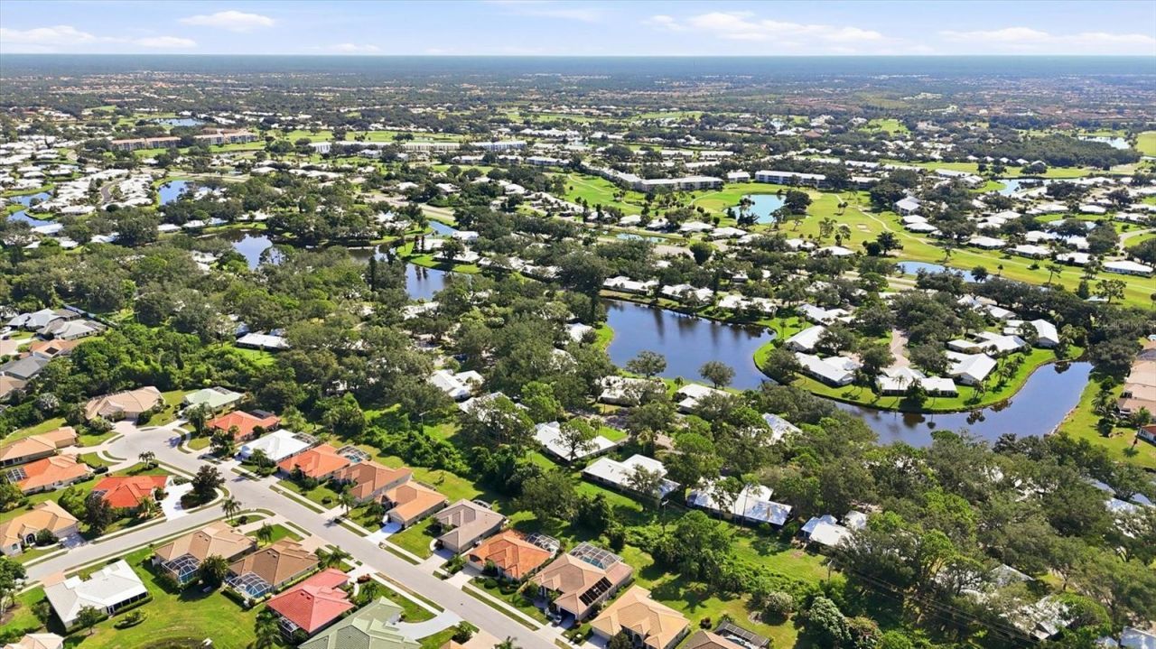 214 Southampton Drive, Unit 327, Venice, FL 34293 Photo