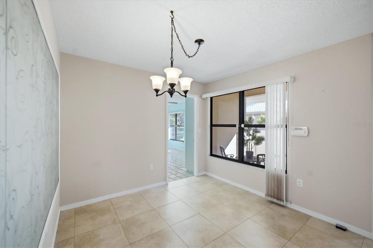 214 Southampton Drive, Unit 327, Venice, FL 34293 Photo