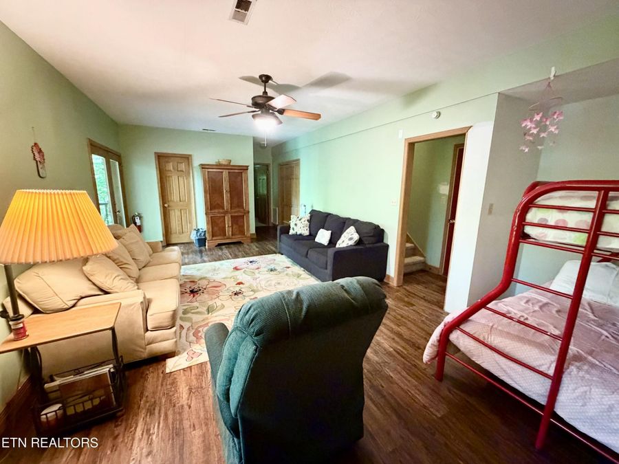 Property Image 43