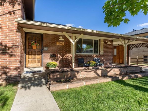 2260 Nome Street , Aurora, CO 80010