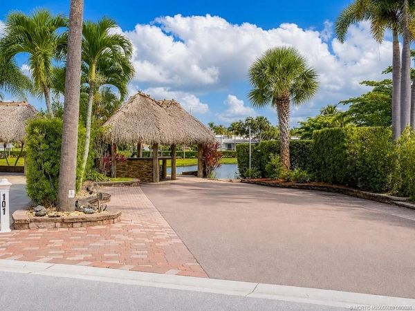101 NW Boundary Drive , Port St Lucie, FL 34986
