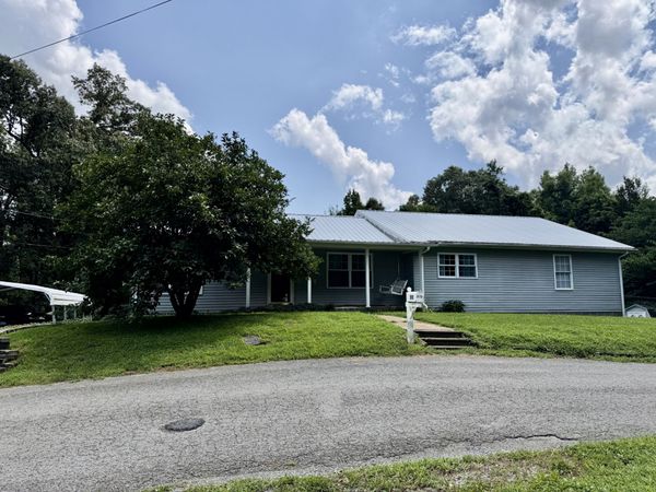 510 Locketown Rd , Graham, KY 42344