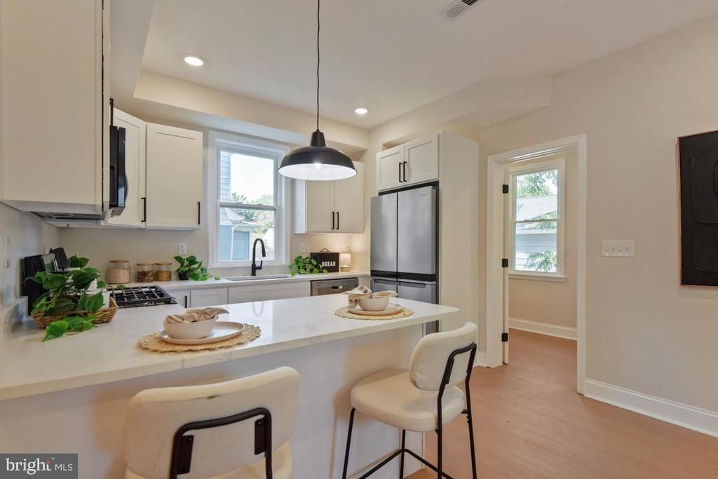 103 N DUNDALK AVENUE, DUNDALK, MD 21222