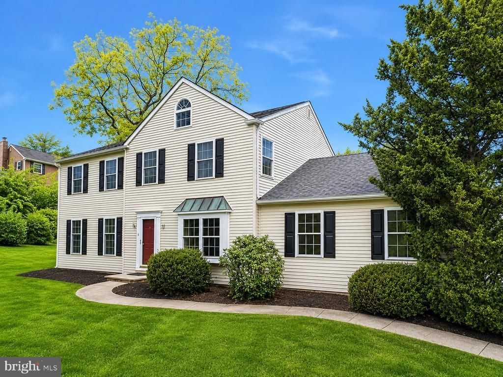 902 Kirby Drive, West Chester, PA 19380 Main Photo