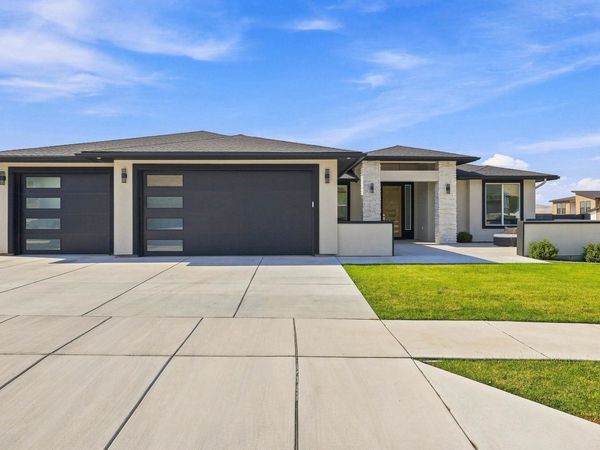 3779 Highview Street, Richland, WA 99354