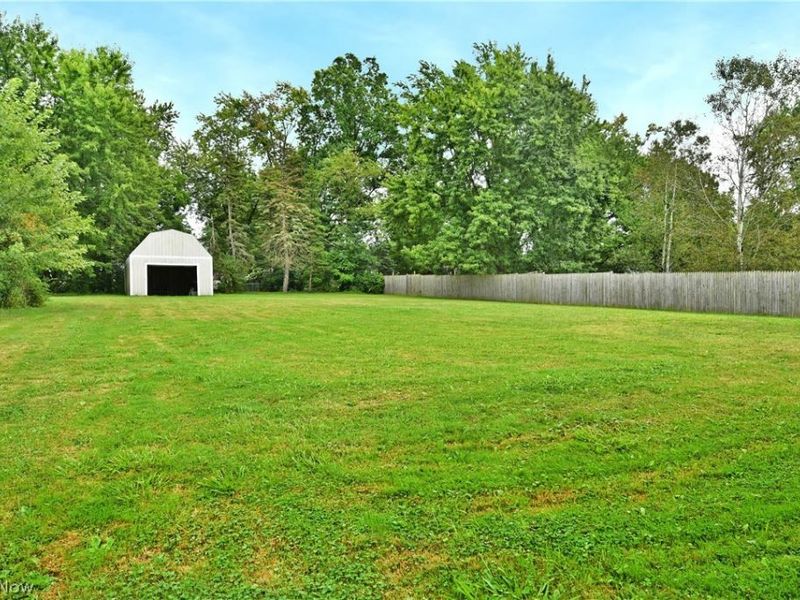 4625 Middle Drive , Youngstown, OH 44505 Photo 33