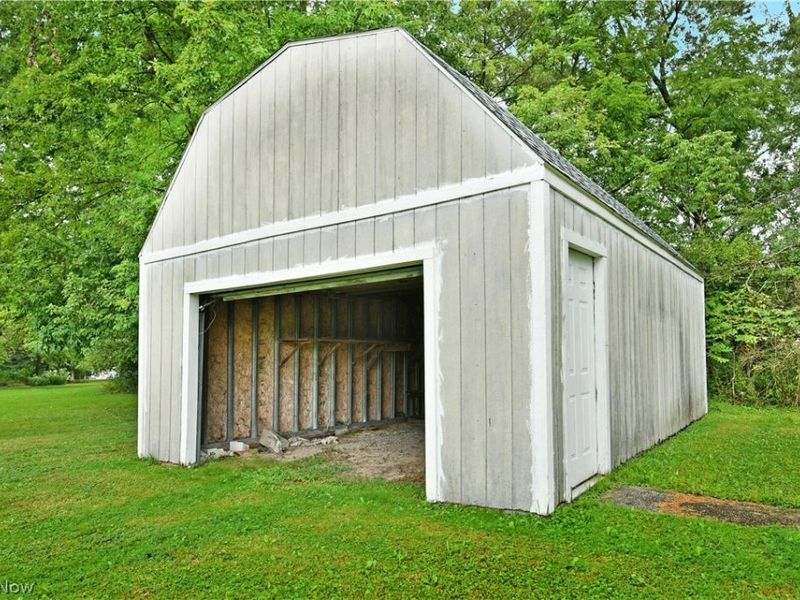 4625 Middle Drive , Youngstown, OH 44505 Photo 34