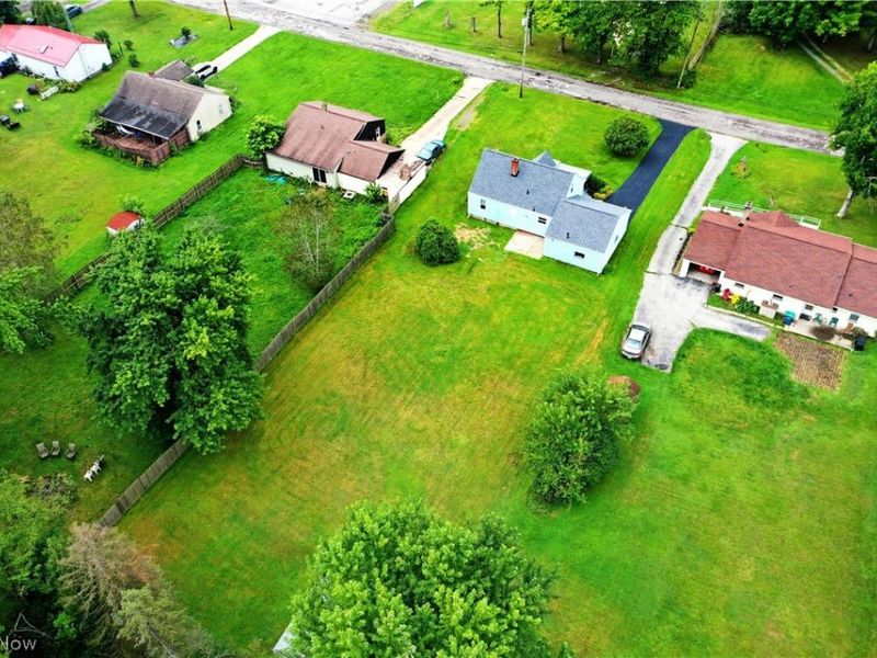 4625 Middle Drive , Youngstown, OH 44505 Photo 38