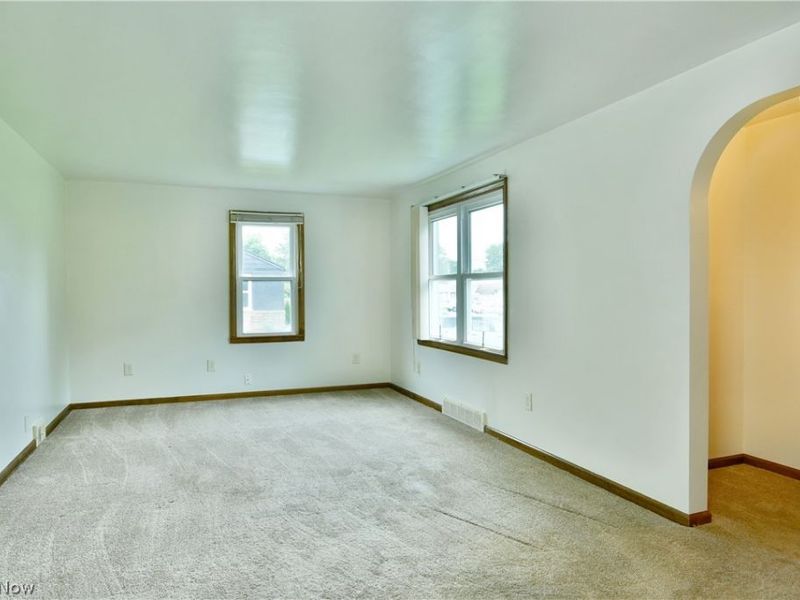 4625 Middle Drive , Youngstown, OH 44505 Photo 5