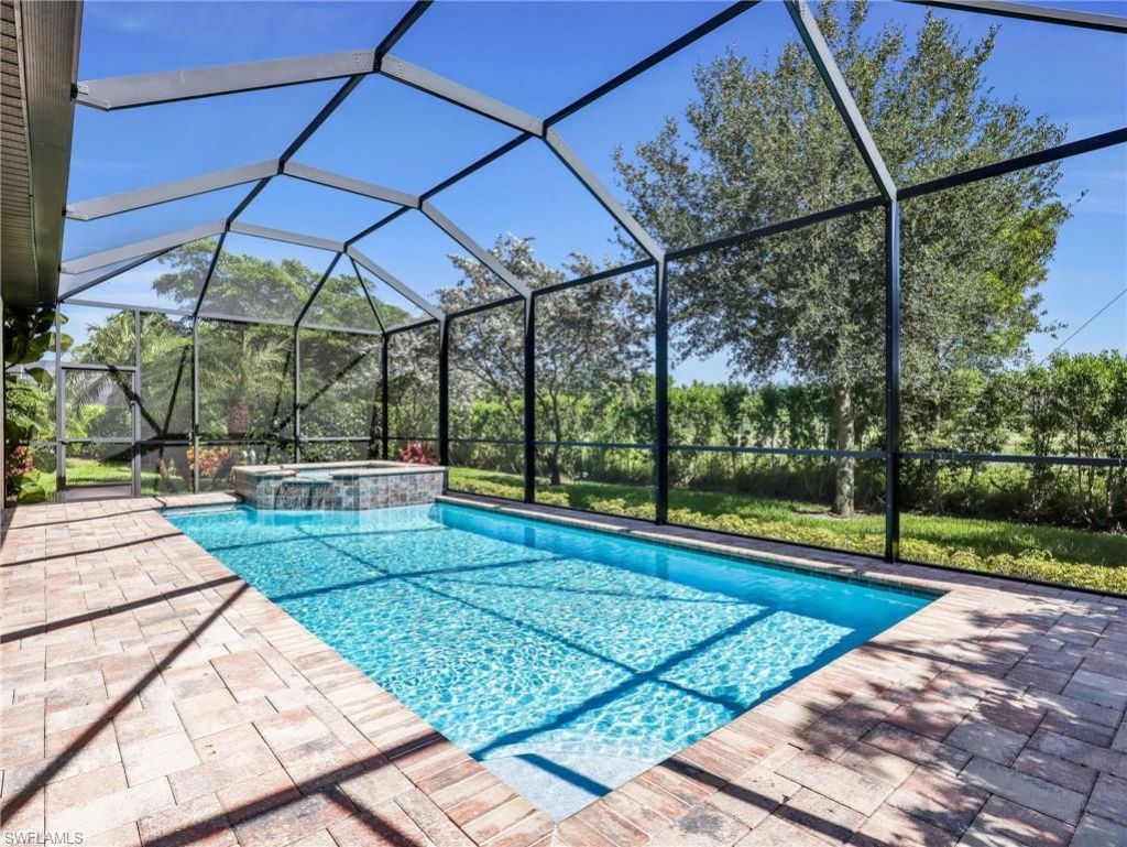 16382 Barclay Ct , Naples, FL 34110 Photo