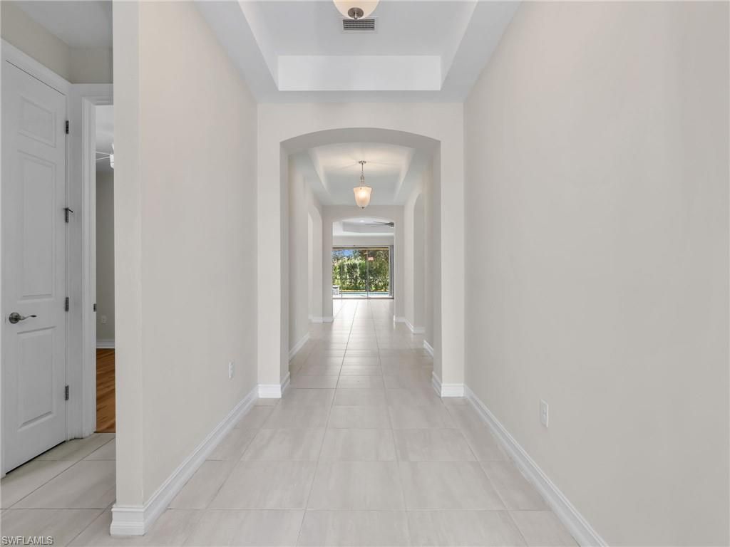 16382 Barclay Ct , Naples, FL 34110 Photo