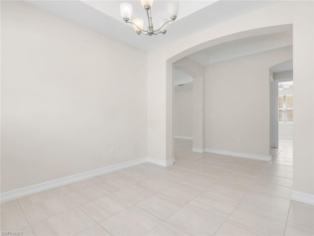 16382 Barclay Ct , Naples, FL 34110 Photo