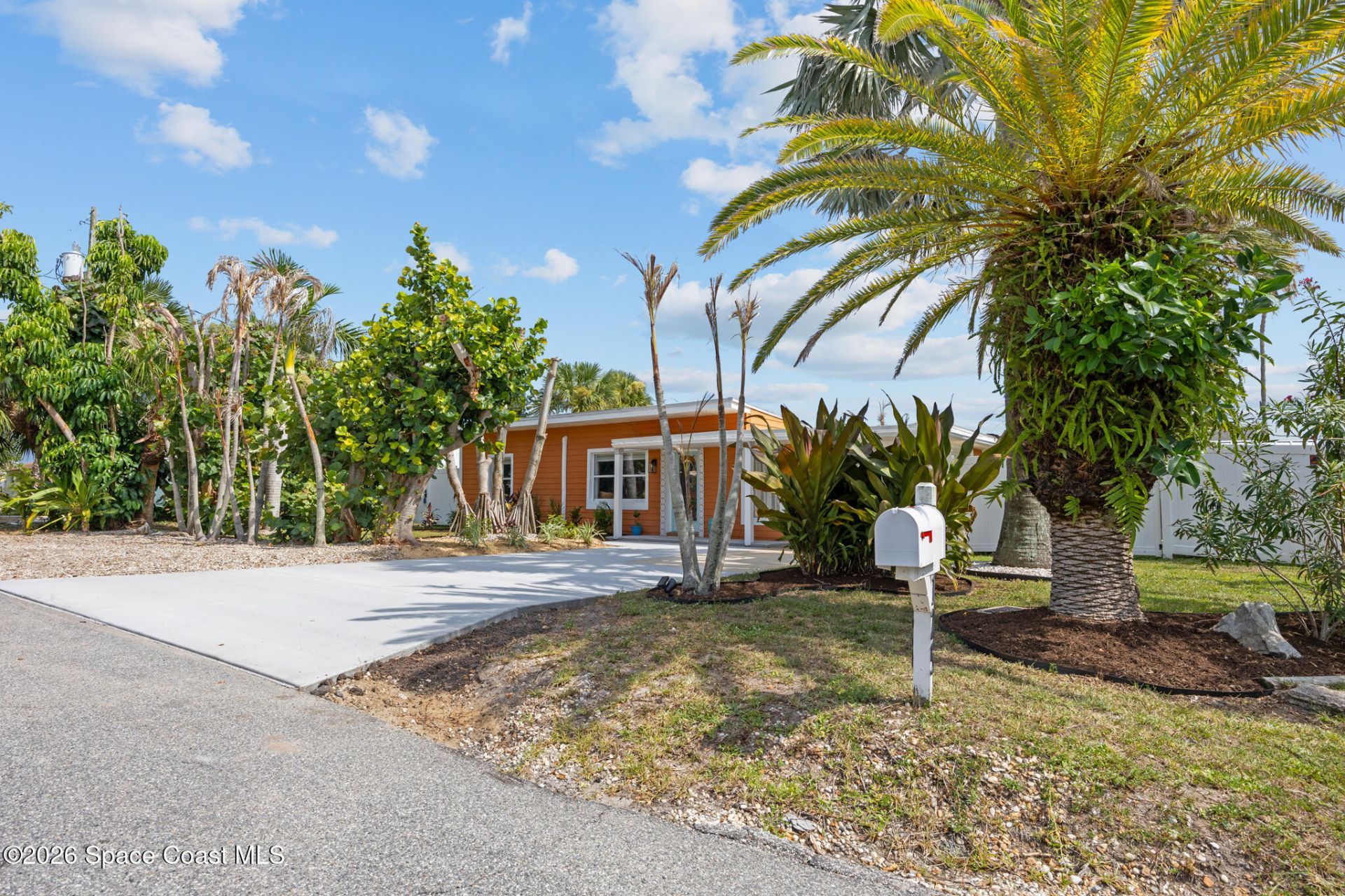 125 Franklyn Avenue , Indialantic, FL 32903 Photo