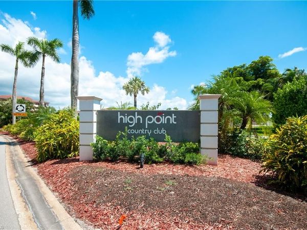 5 High Point CIR W, Unit 104, NAPLES, FL 34103