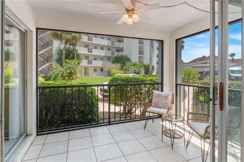 5 High Point Cir W, Unit 104, Naples, FL 34103 Photo