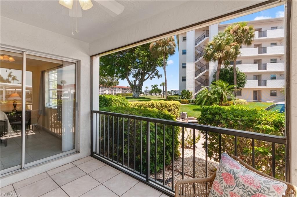 5 High Point Cir W, Unit 104, Naples, FL 34103 Photo