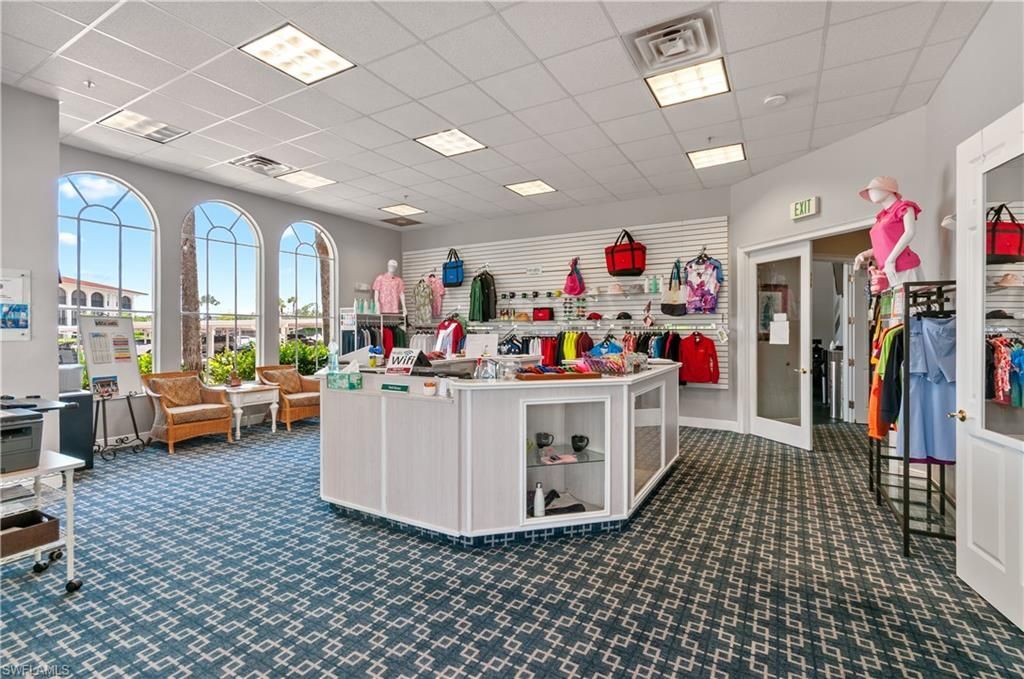 5 High Point Cir W, Unit 104, Naples, FL 34103 Photo