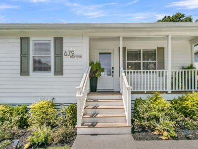 679 Kent Street, Mount Pleasant, SC 29464