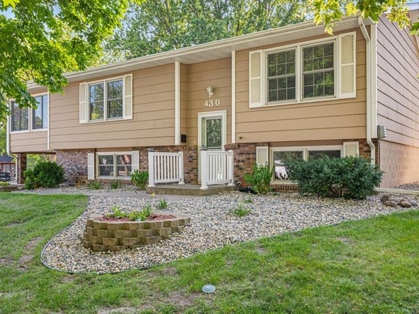 430 Lynn Road SW, Hutchinson, MN 55350