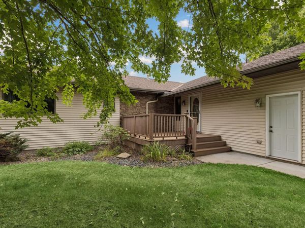 536 Raider Drive, Hudson, WI 54016