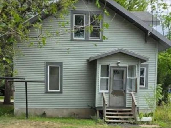 53 20th Avenue S, Saint Cloud, MN 56301