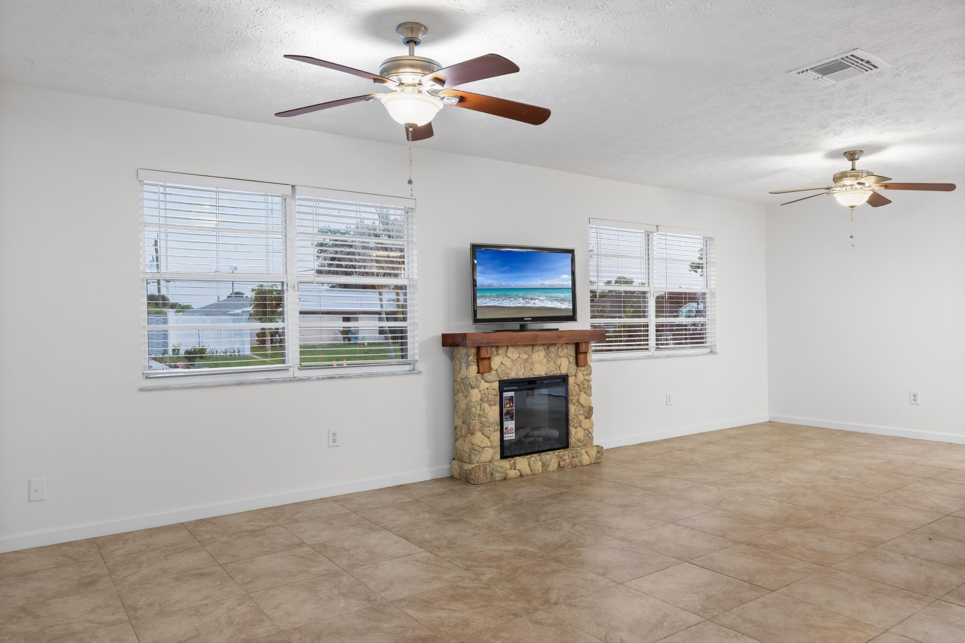 1167 SW Gardena Avenue, Port Saint Lucie, FL 34953 Photo
