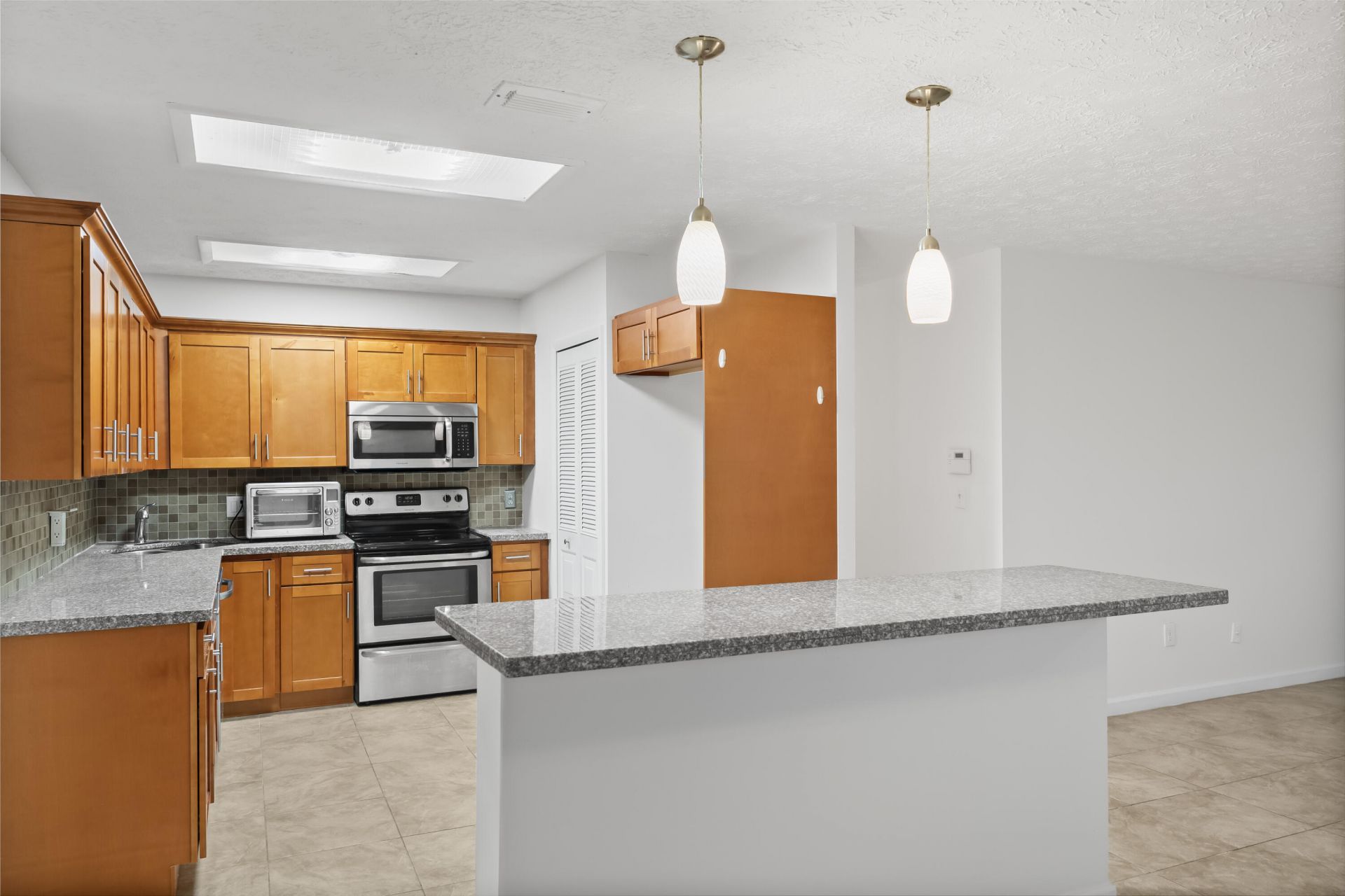 1167 SW Gardena Avenue, Port Saint Lucie, FL 34953 Photo