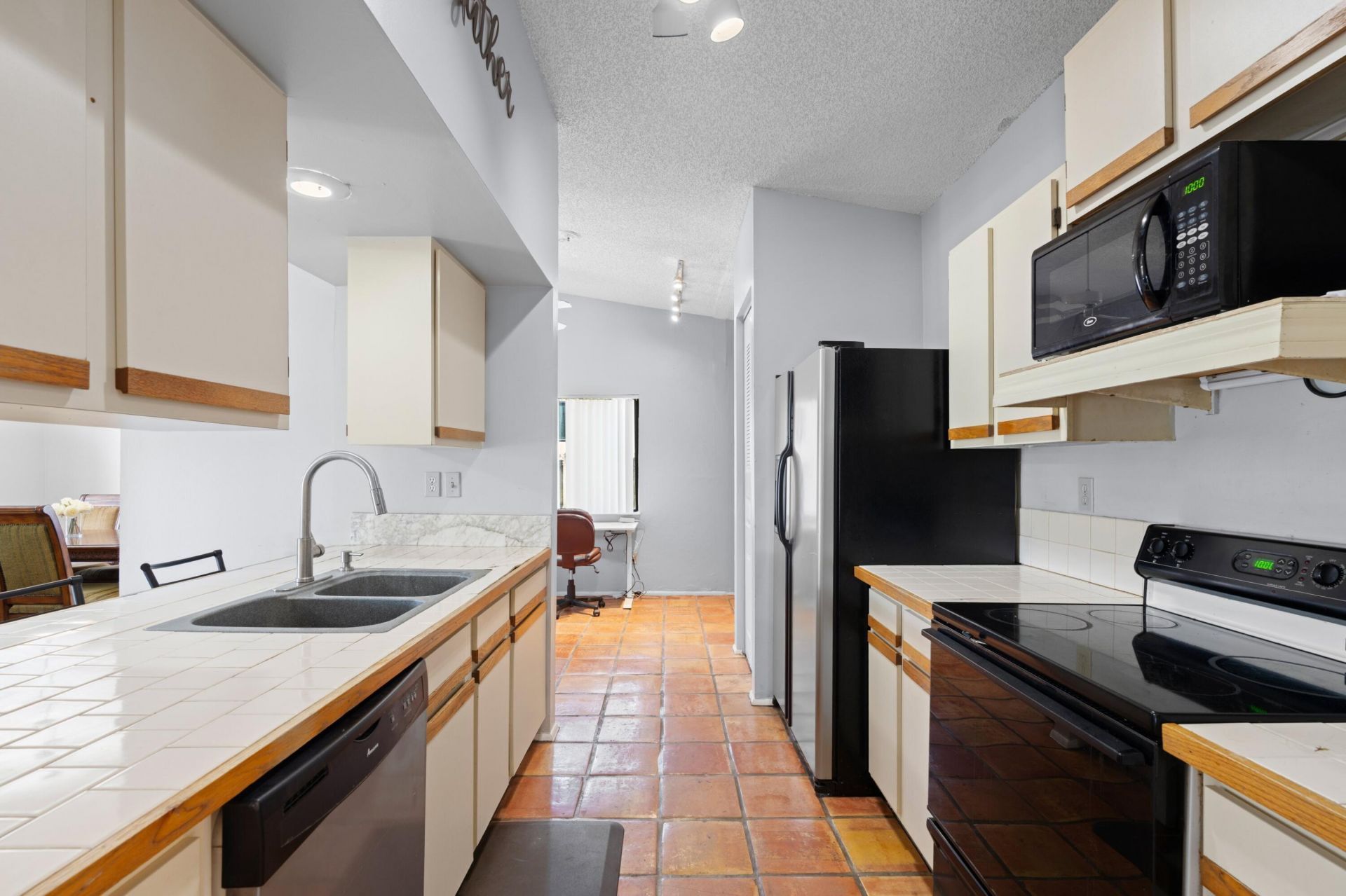 108 Cambridge Lane, Royal Palm Beach, FL 33411 Photo