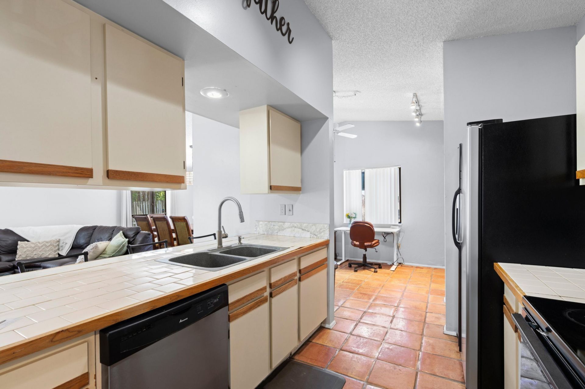 108 Cambridge Lane, Royal Palm Beach, FL 33411 Photo