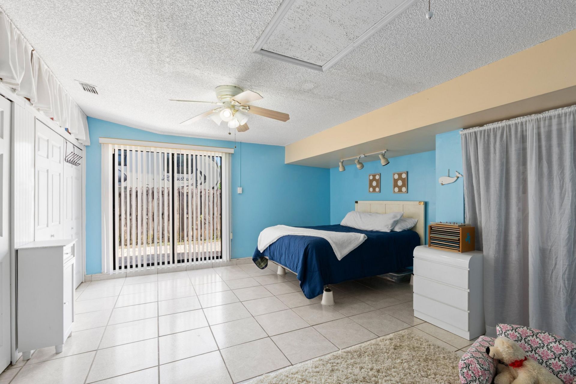 108 Cambridge Lane, Royal Palm Beach, FL 33411 Photo