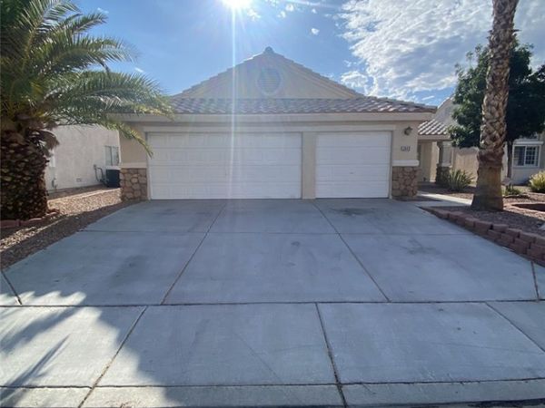 3640 Yorba Linda Drive , Las Vegas, NV 89122