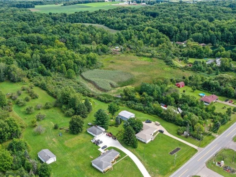 3237 State Route 82 Highway , Mantua, OH 44255 Photo 32