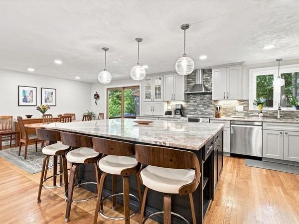76 Westover Pkwy, Norwood, MA 02062