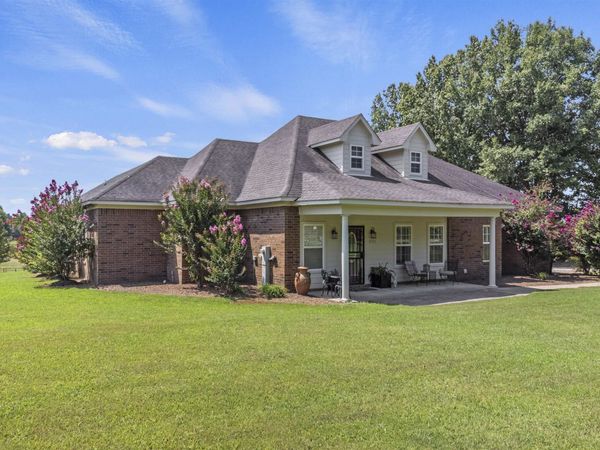 8105 MILLER RD, Atoka, TN 38004
