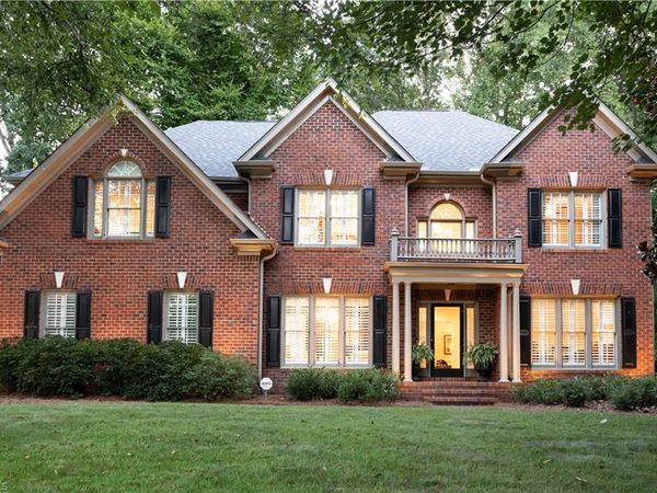 2011 Burntleaf Place, Greensboro, NC 27410