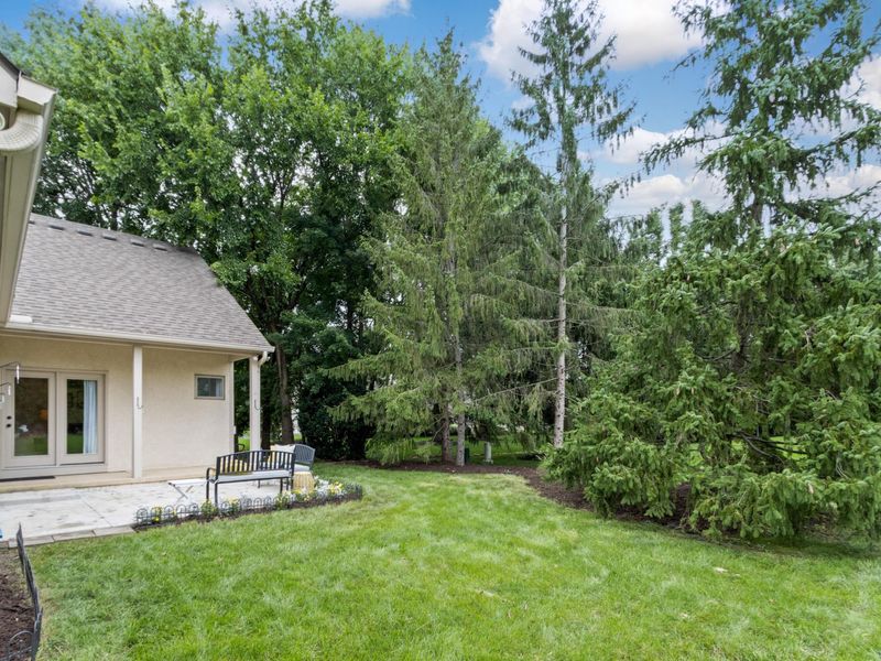 1586 Harrison Pond Drive , New Albany, OH 43054 Photo 37