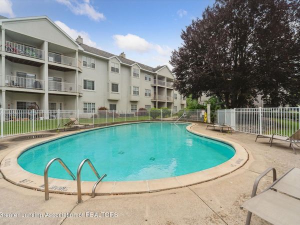 268 W Saginaw Street, East Lansing, MI 48823