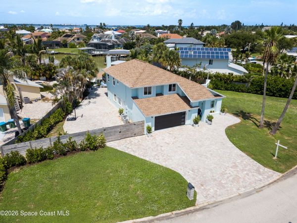 398 Riverview Lane, Melbourne Beach, FL 32951