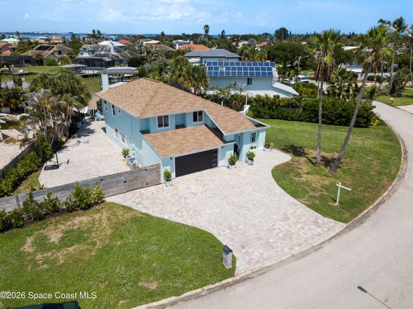 398 Riverview Lane , Melbourne Beach, FL 32951