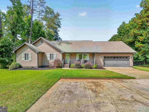 132 Island Drive, Milledgeville, GA 31061