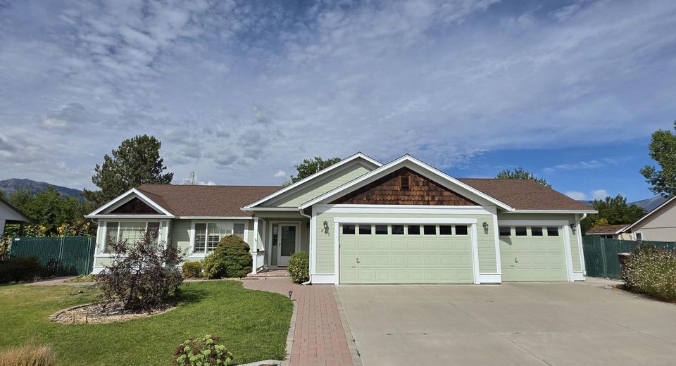 865 Longleaf Place, Minden, NV 89423 Photo
