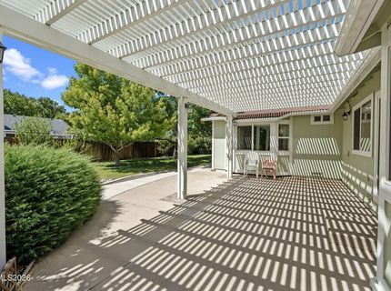 865 Longleaf Place, Minden, NV 89423 Photo